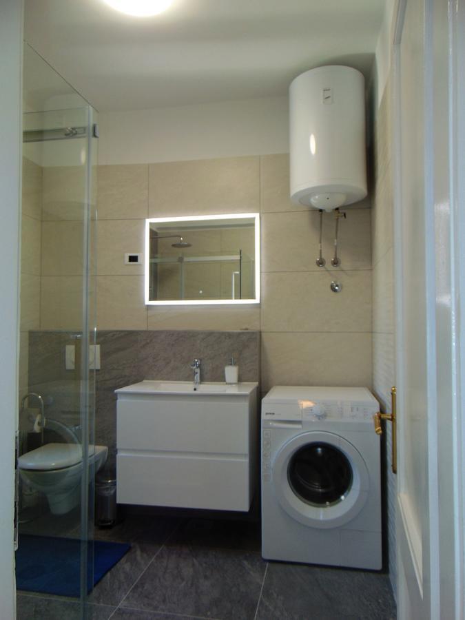Centar Palace Apartment สปลิท ภายนอก รูปภาพ