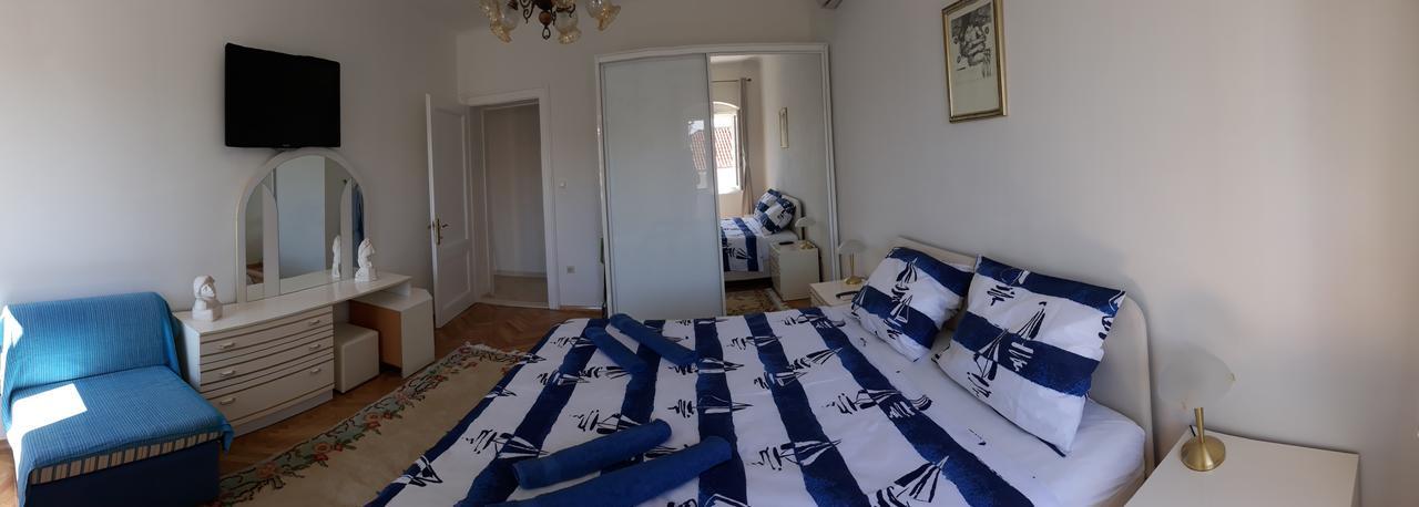 Centar Palace Apartment สปลิท ภายนอก รูปภาพ